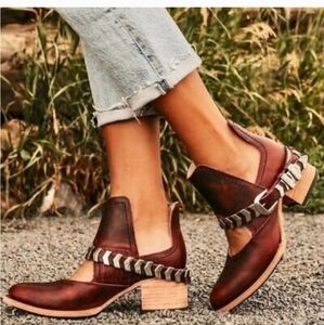 Freebird Blade Slip On Boot EUC